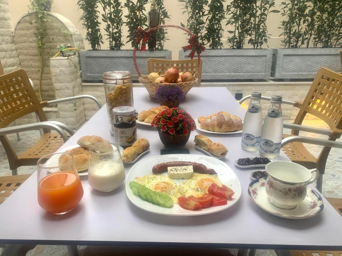 Belux Hotel Tiranë Eksteriør bilde