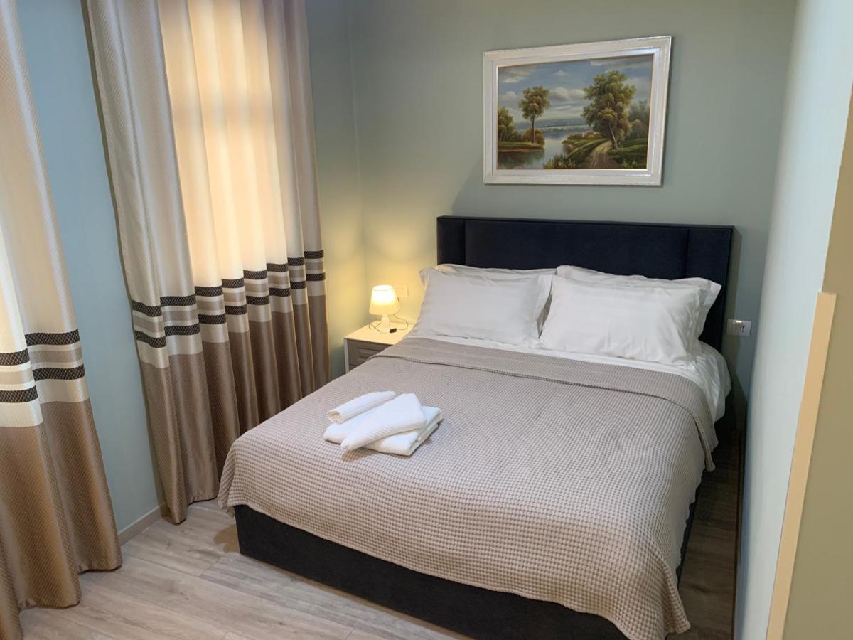 Belux Hotel Tiranë Eksteriør bilde