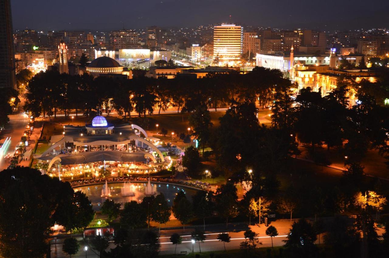 Belux Hotel Tiranë Eksteriør bilde